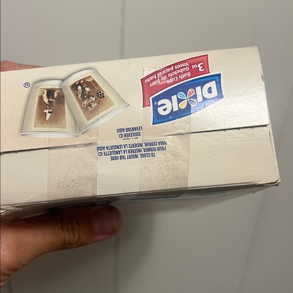 Dixie 3oz Bath Cups with Animal Design 2006 - Picture 3 of 3